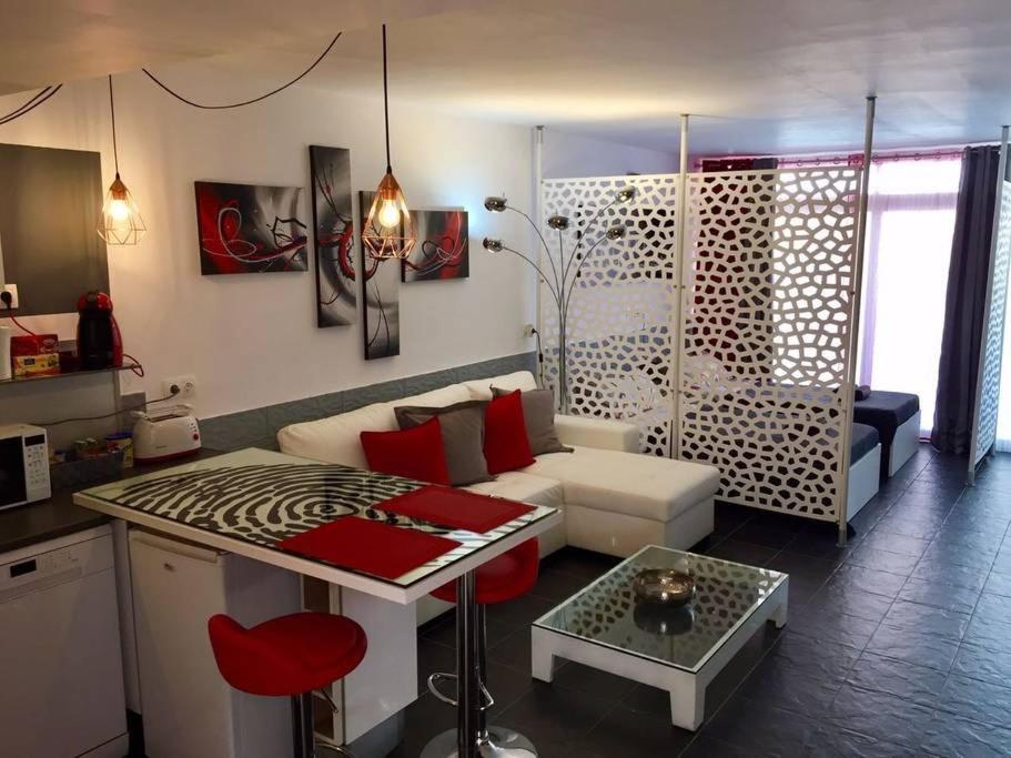 Апартаменти Red Loft Deluxe - Vivienda Vacacional A Playa Del Ingles Екстер'єр фото